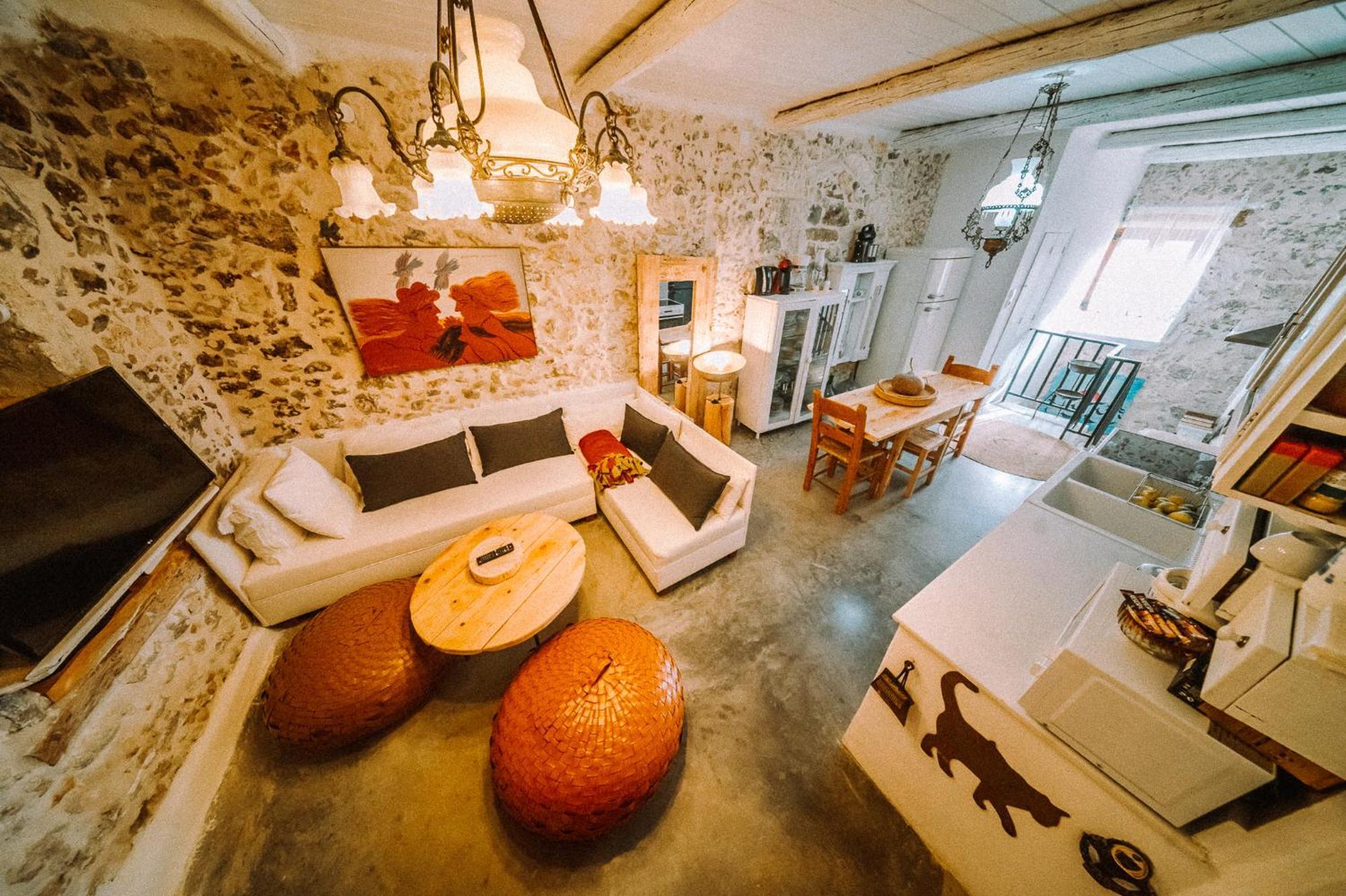 Antonia'S Stonebuilt Mansion With A Private Pool Villa Arménoi Buitenkant foto
