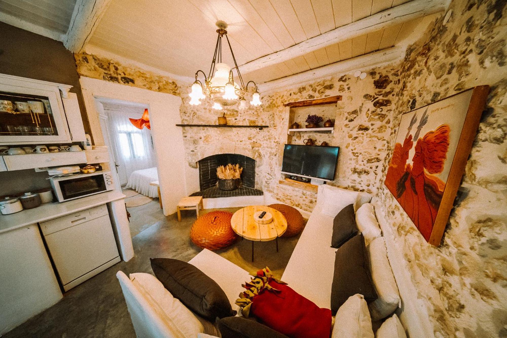 Antonia'S Stonebuilt Mansion With A Private Pool Villa Arménoi Buitenkant foto