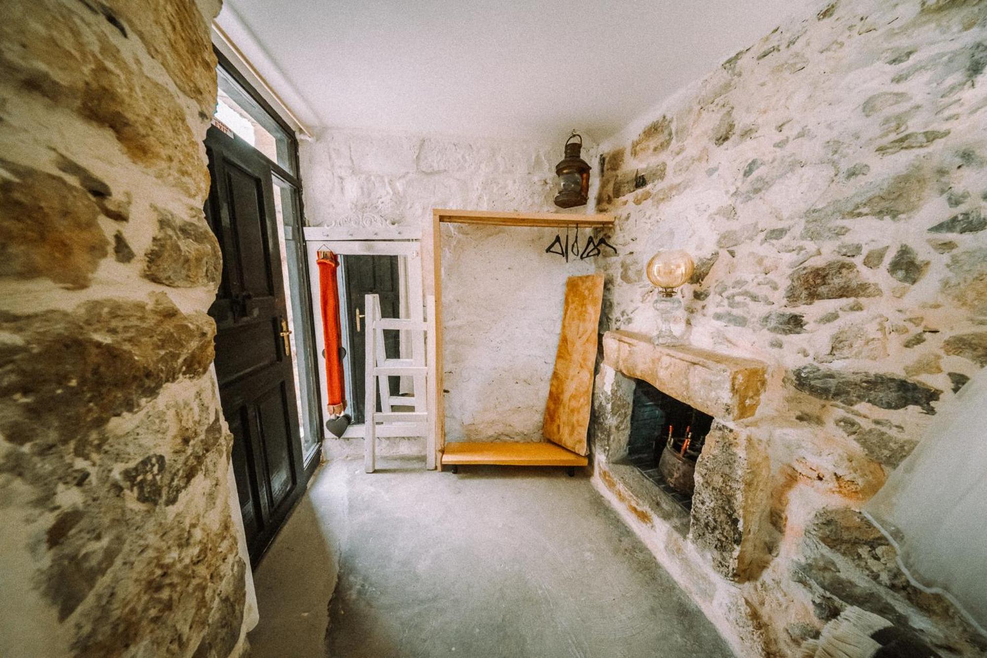 Antonia'S Stonebuilt Mansion With A Private Pool Villa Arménoi Buitenkant foto